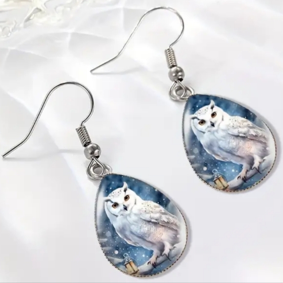 Farmhouse earrings Owl Cry teardrop Blue White animal print rustic - Picture 3 of 6